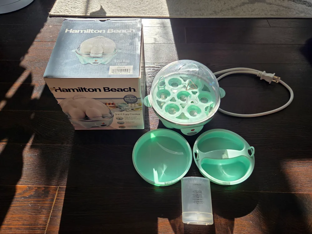 Hamilton Beach 3-in-1 Egg Cooker thumbnail