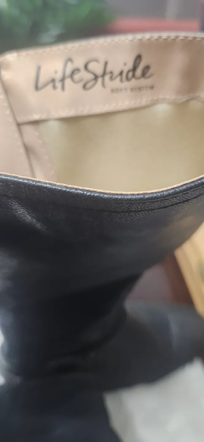 LifeStride Black PLeather Boots - Size 9.5W image indicator(3)