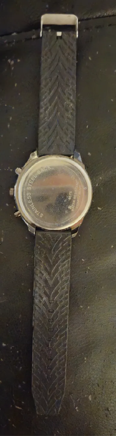 Milano Men's Quartz Watch image indicator(3)