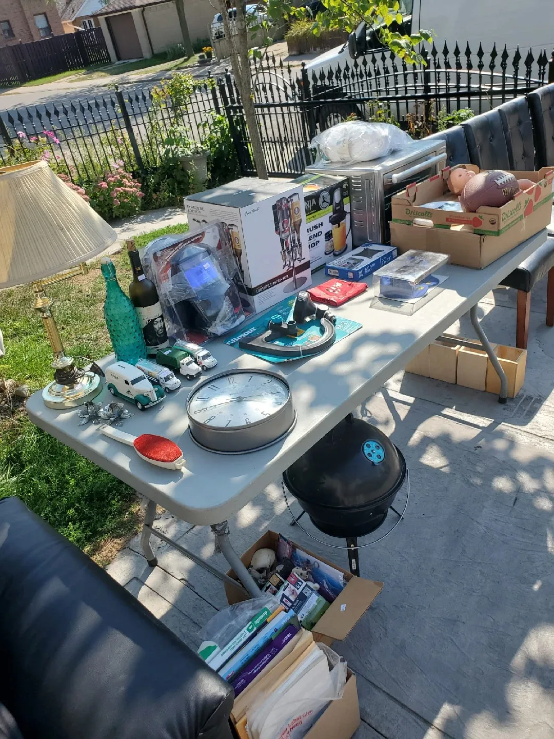 YARD SALE- 143 BYNG AVE (PHARMACY & DANFORTH) image indicator(7)