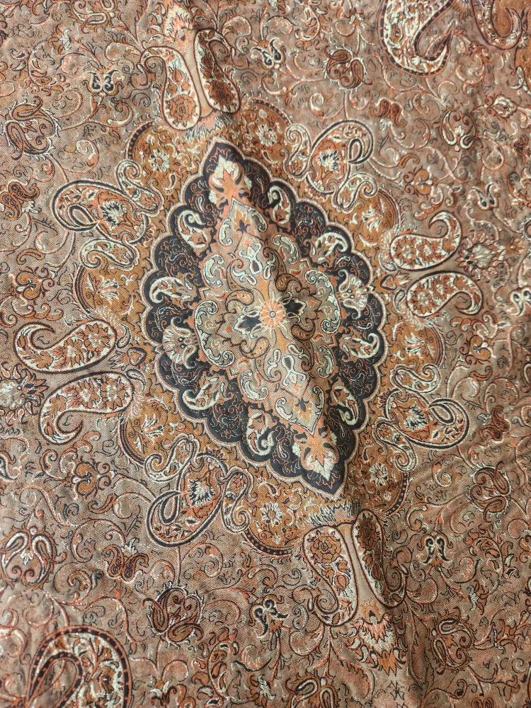 Termeh Tablecloth 97 x 94 cm image indicator(2)