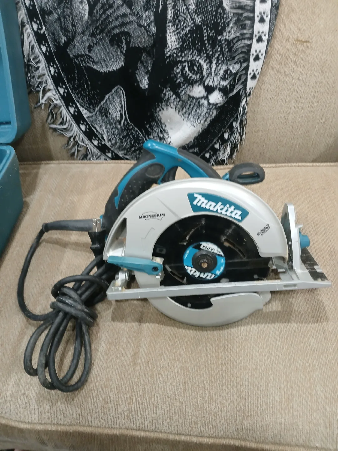 Makita Circular Saw with Case image indicator(8)
