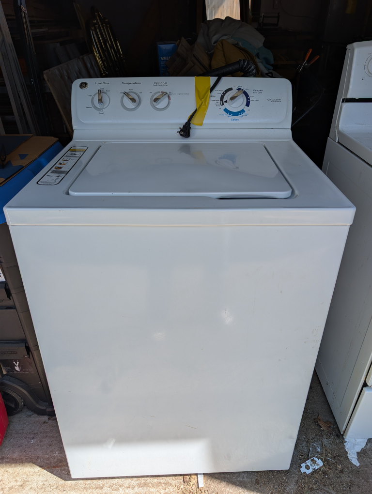 GE White Top Load Washing Machine