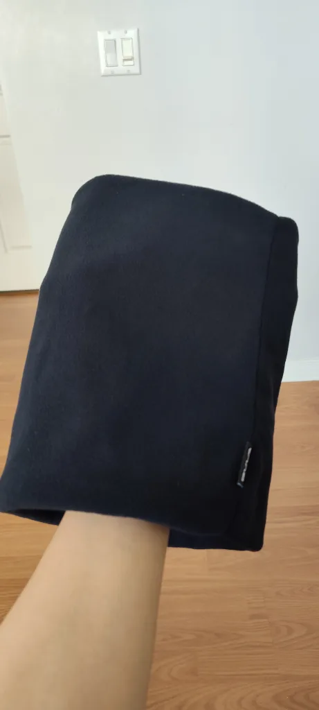 Bula Neck Warmer - Black image indicator(2)