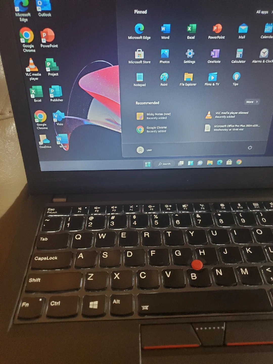 i7 windows 11pro 12.5inch Lenovo thinkpad X 270 Laptop image indicator(9)