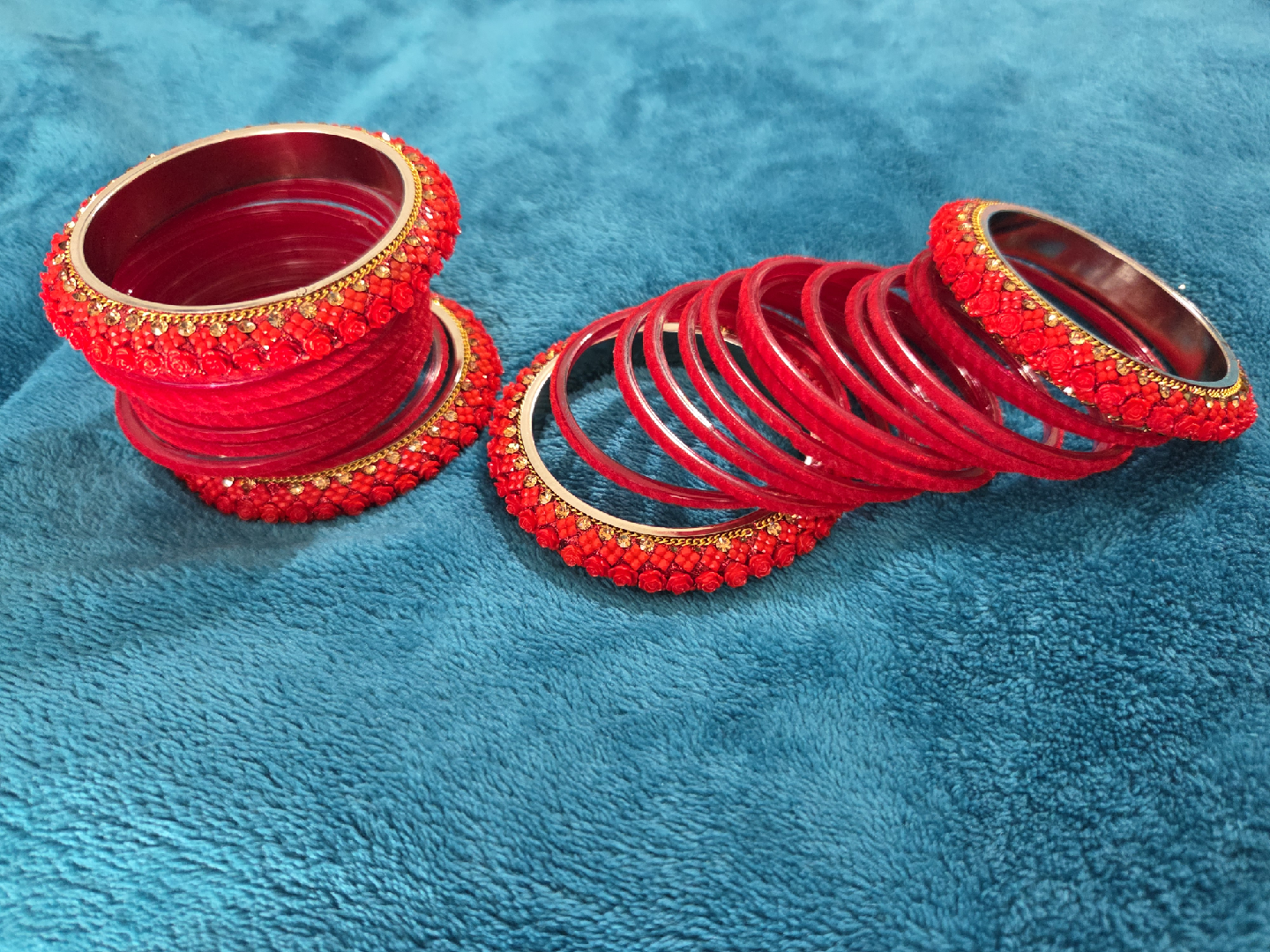 Red Decorative Bangle Set - photo 3