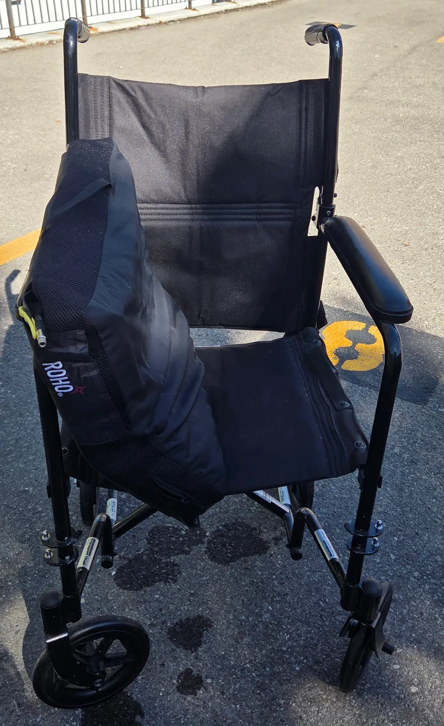 Black Transport Wheelchair image indicator(6)