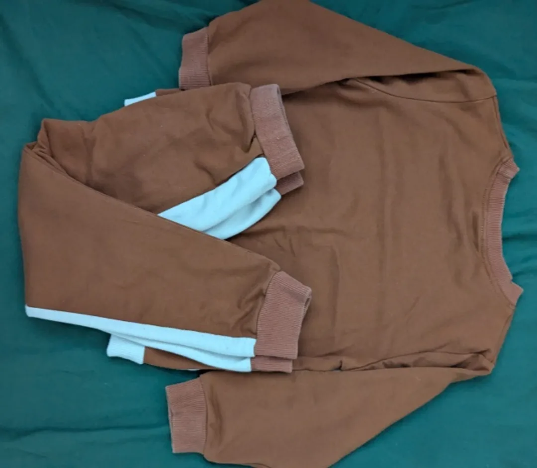 King Brown & White Sweatshirt for Kids 4T/5T image indicator(2)