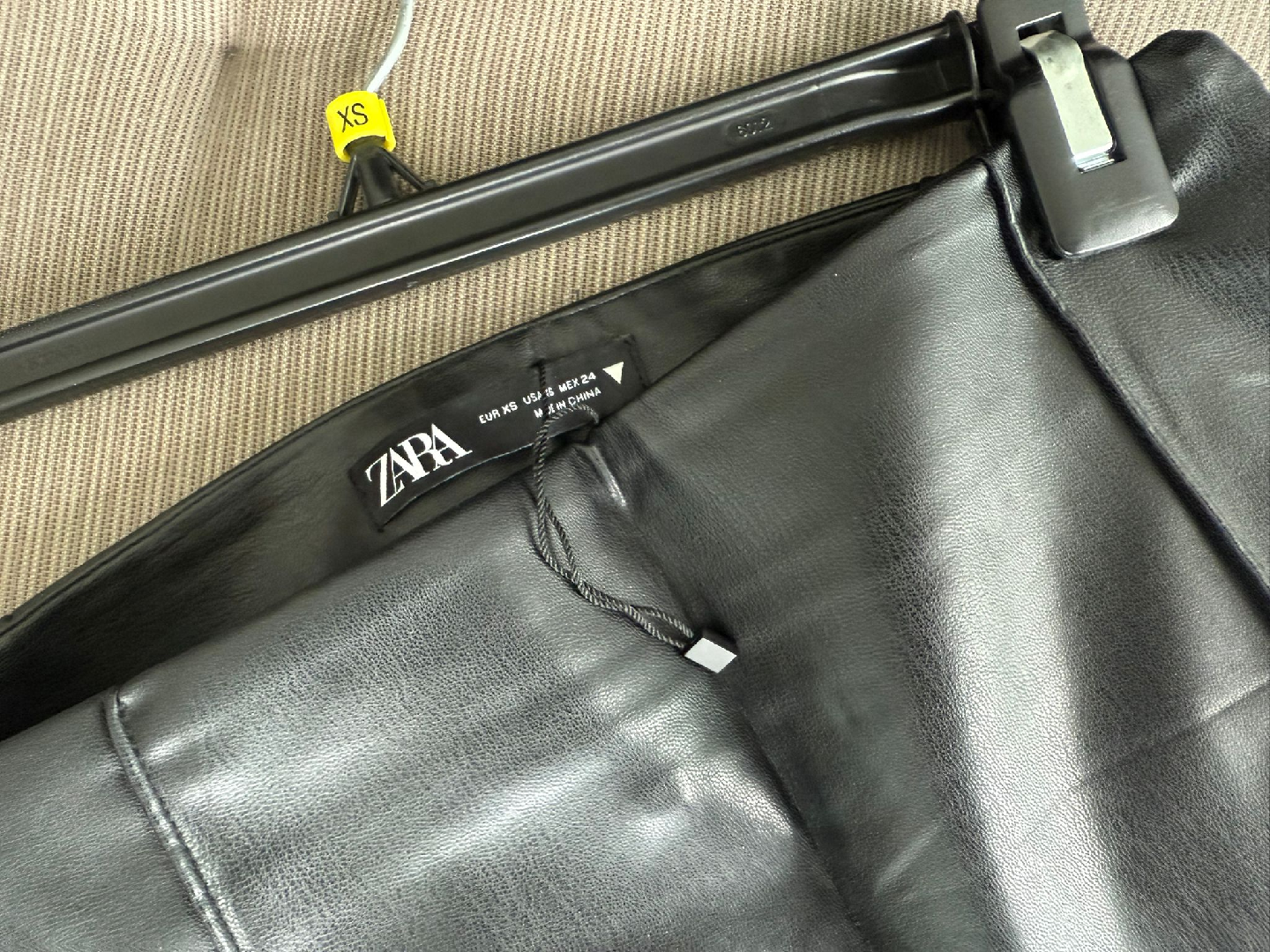 Zara Faux Leather Mini Skirt - XS - photo 2