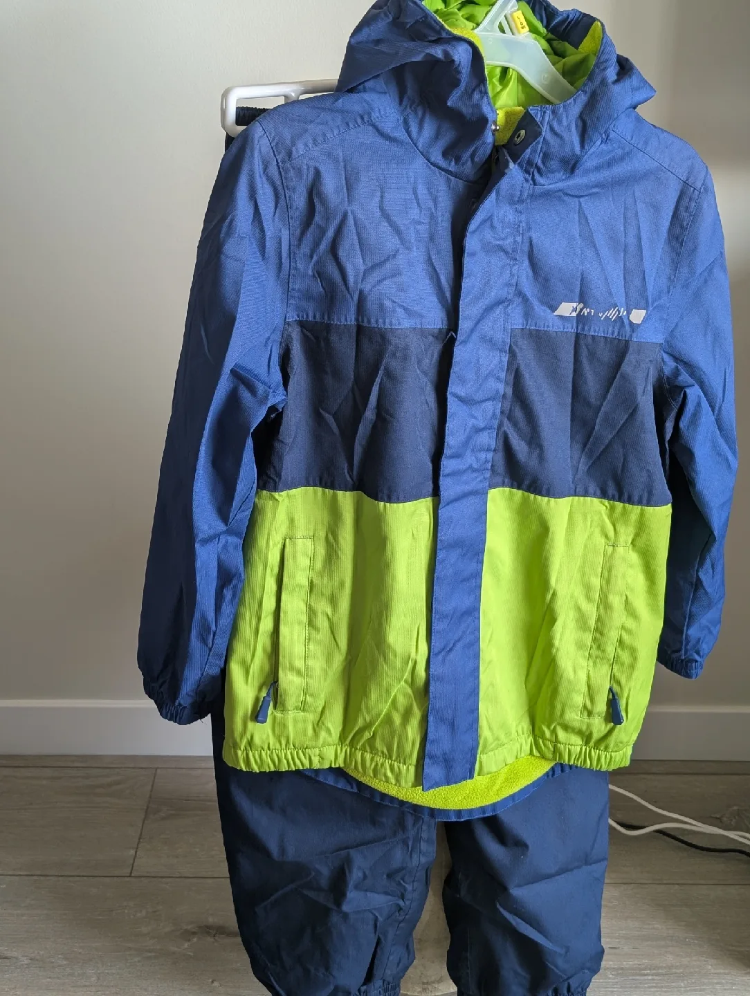 MEC Kids' Snow Suit thumbnail