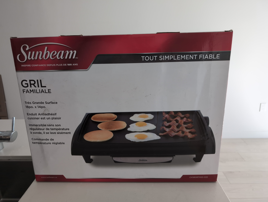 Sunbeam Family Size Griddle - 18" x 14"