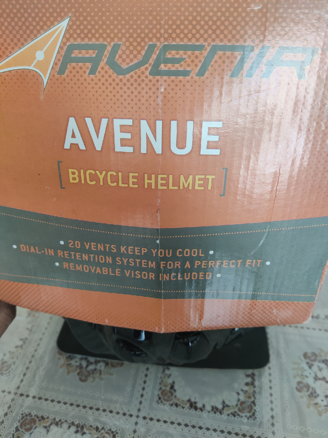 brand new Avenir Avenue Bicycle Helmet - Black - photo 3
