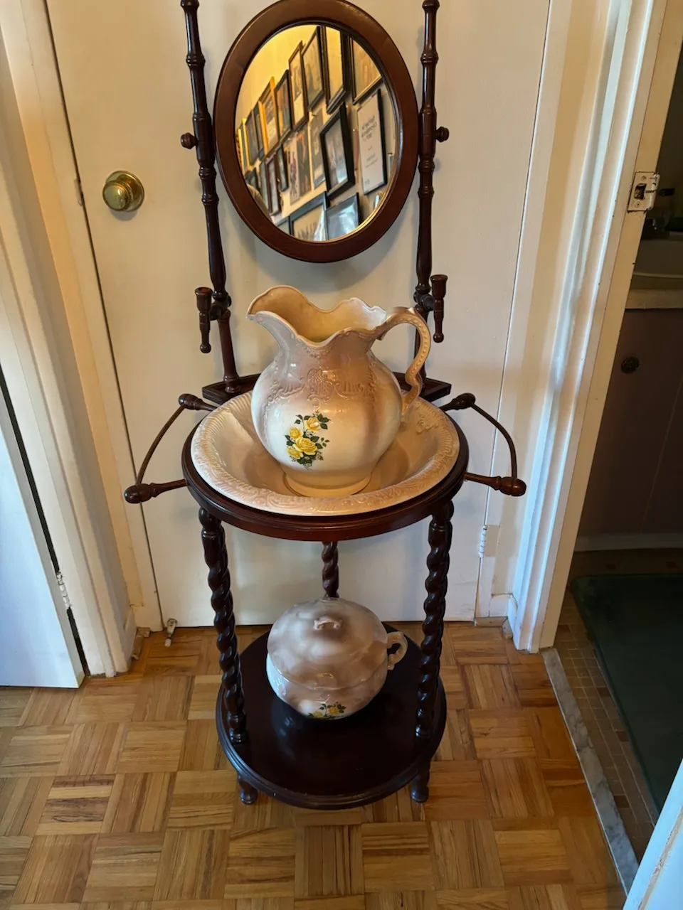 Antique Washstand with Mirror, Pitcher, Bowl, and Camber Pot image indicator(2)