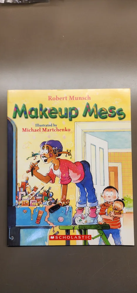 Makeup Mess by Robert Munsch thumbnail
