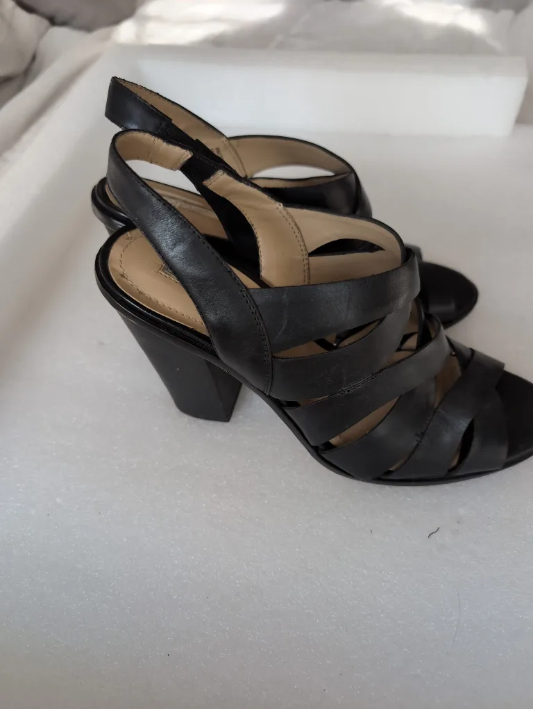 Trouve Black Leather Heels by BCBGeneration image indicator(3)