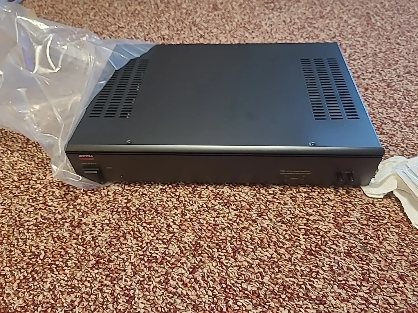 ADCOM GFA-535 Amplifier image indicator(2)