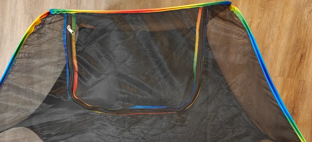 Cat/Dog Playpen w/ Rainbow Trim image indicator(4)