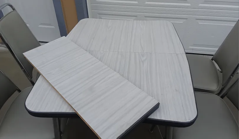 Vintage Retro Formica Chrome Dining Table image indicator(3)