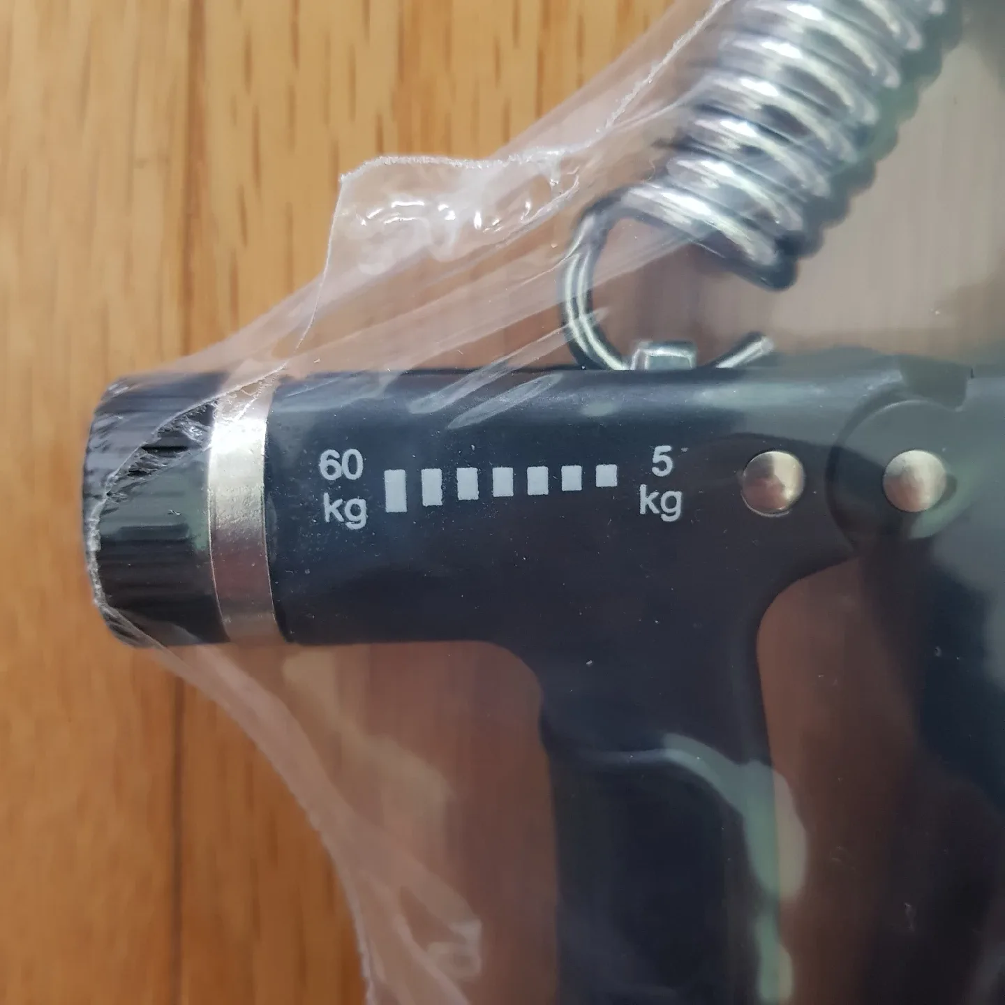 New Adjustable Hand Grips & Jump Ropes image indicator(2)