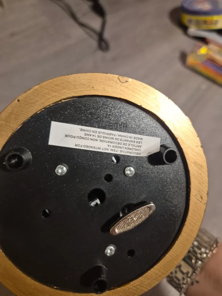 Cardinal Snow Globe image indicator(3)