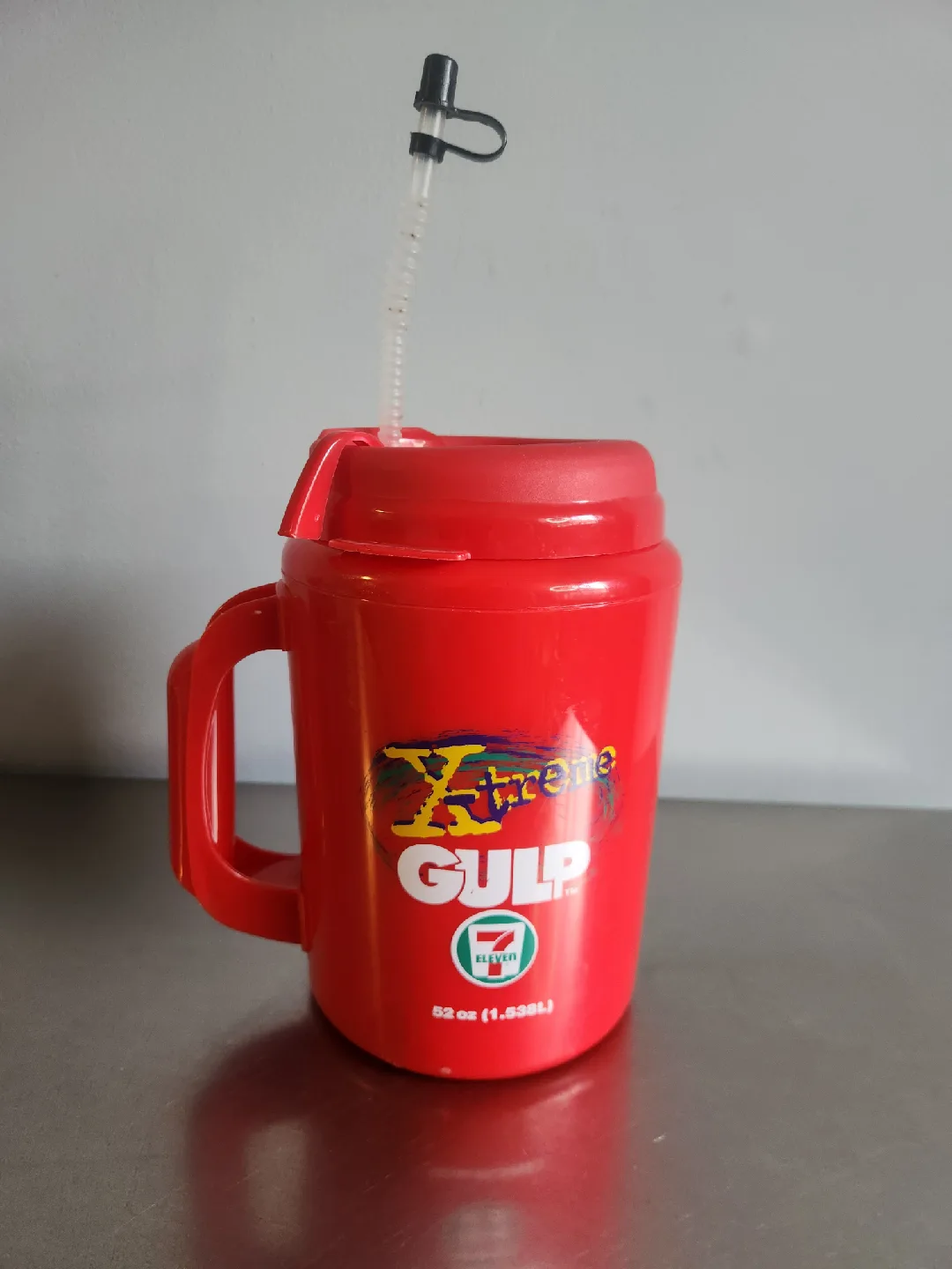 7-Eleven Extreme Gulp 52oz Mug thumbnail