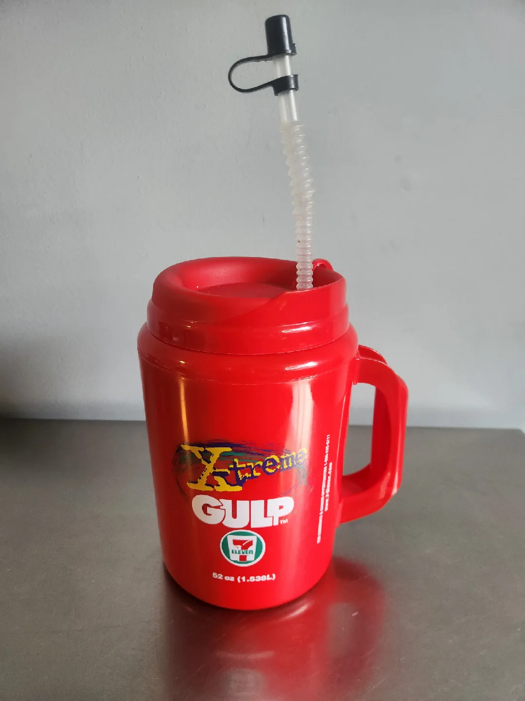 7-Eleven Extreme Gulp 52oz Mug image indicator(3)