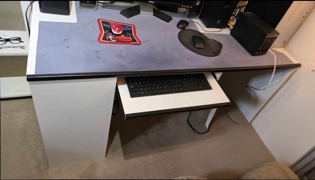 Computer Desk