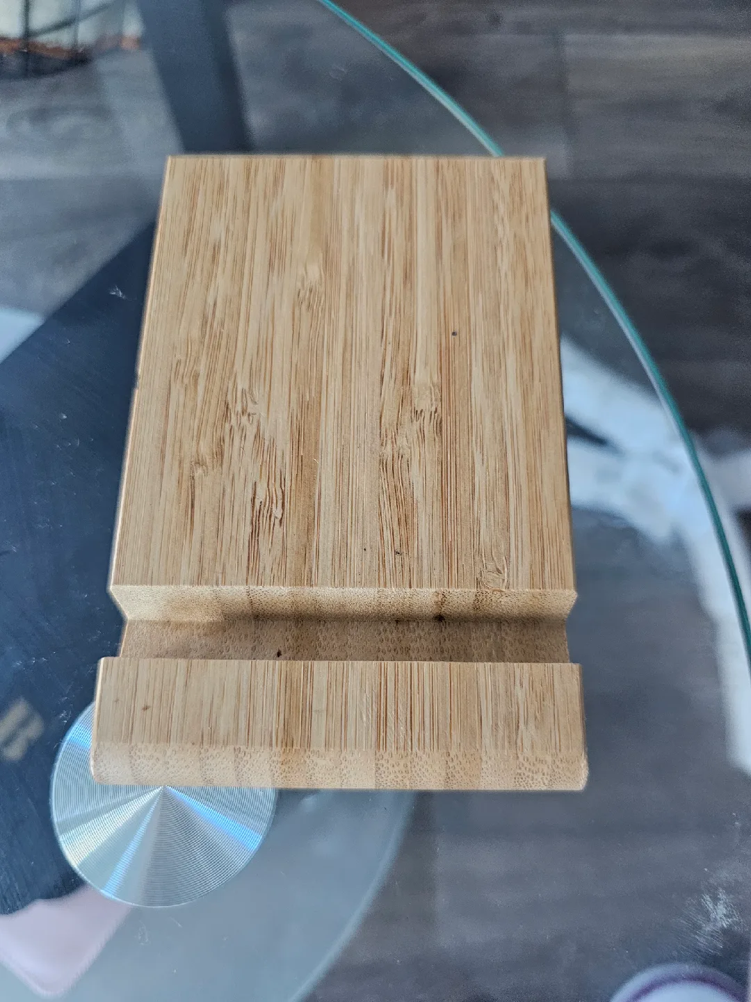 IKEA Bamboo Tablet/Phone Stand 2units image indicator(5)