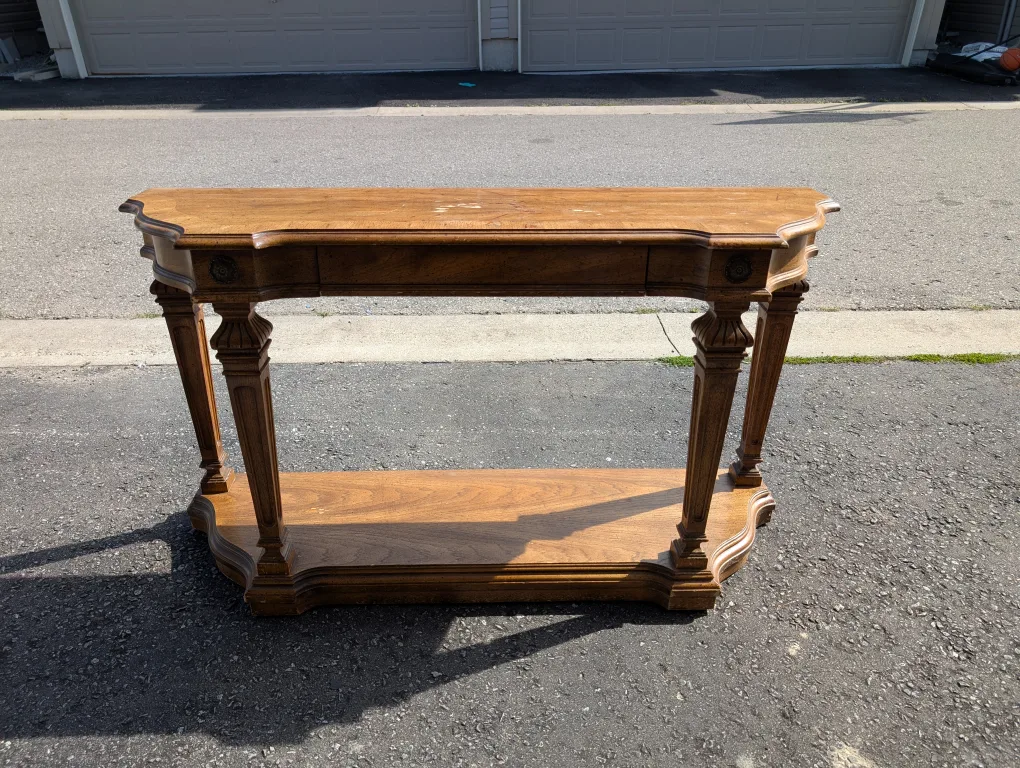 Vintage Wooden Console Table 🥕 thumbnail