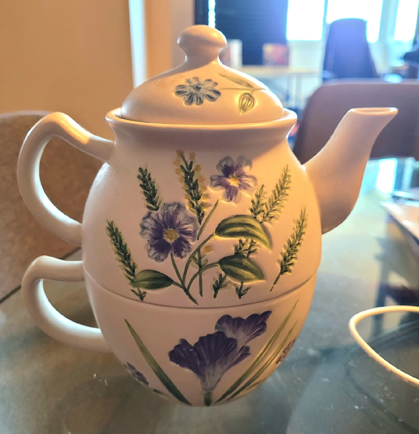 Floral Teapot & Cup Set thumbnail