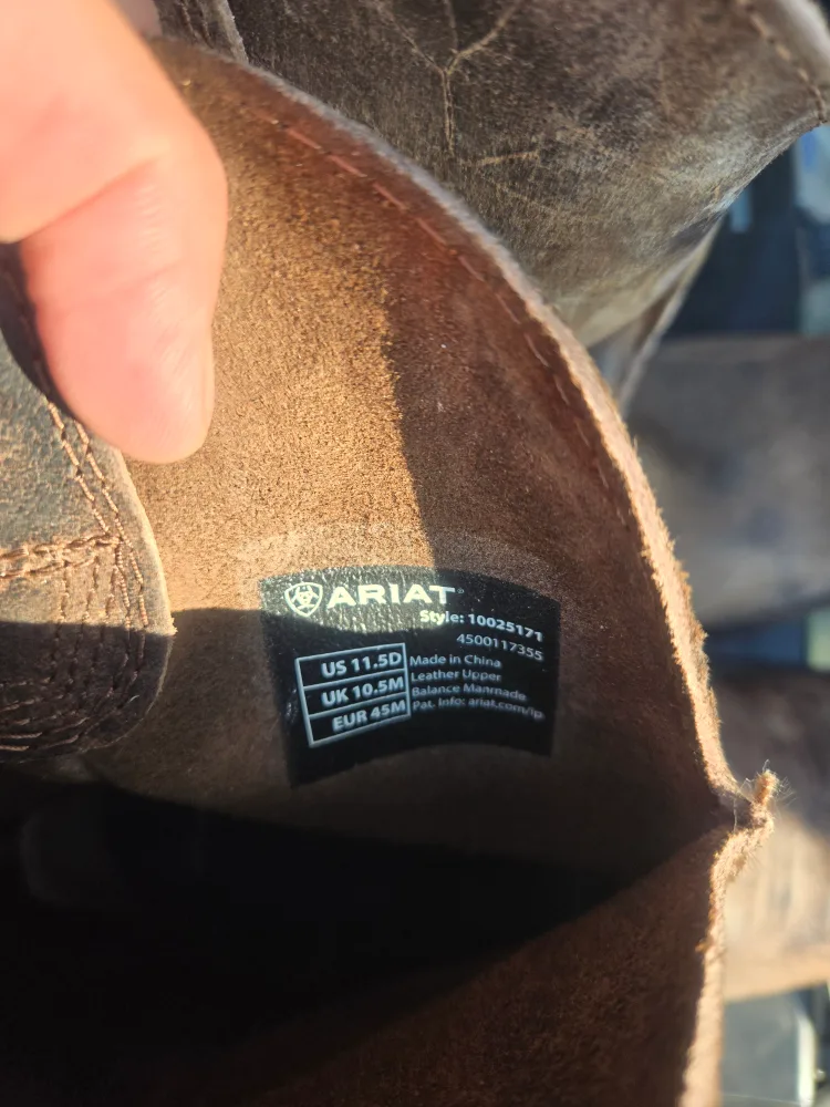 Ariat Cowboy Boots Size 11.5D image indicator(3)