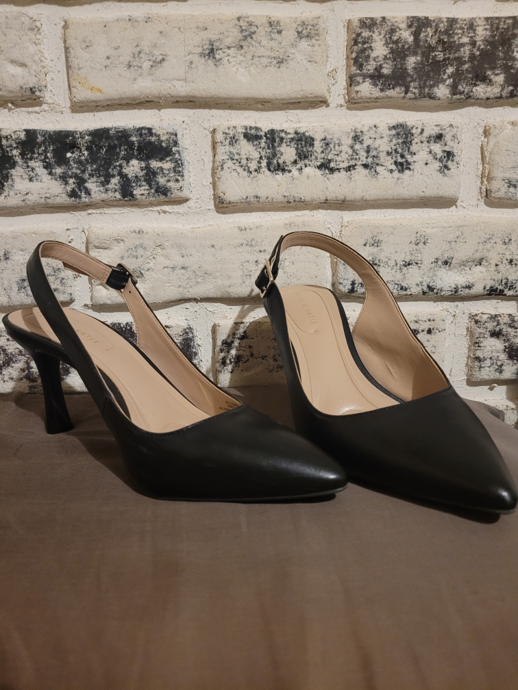 Kelly & Katie Black Slingback Heels