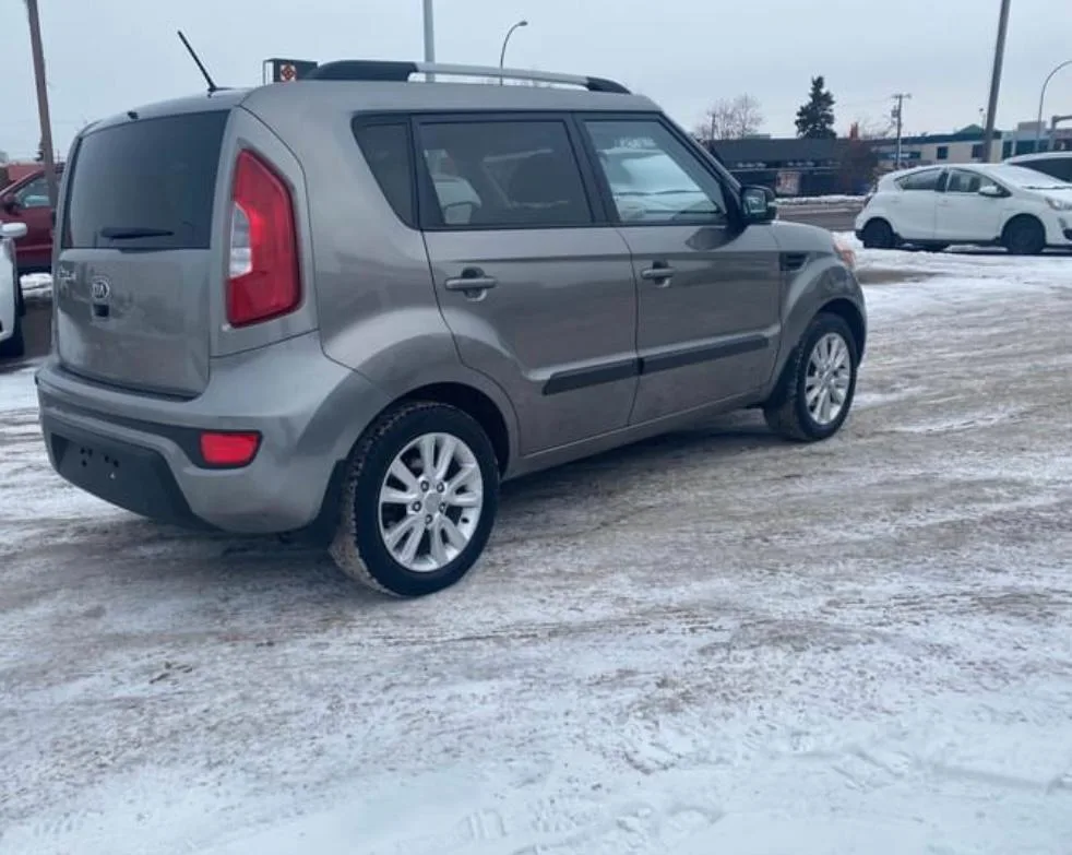 Kia Soul 2013 - Great Condition! Active status image indicator(7)