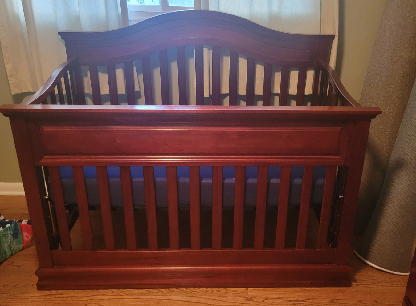 Wooden Crib and Dresser Set - photo 3
