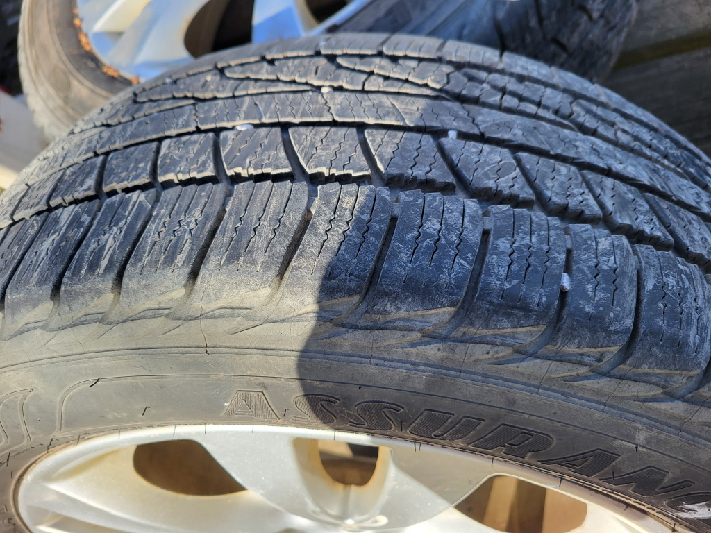 Ford Wheels & Goodyear Assurance Tires - 235/55R18 - photo 3