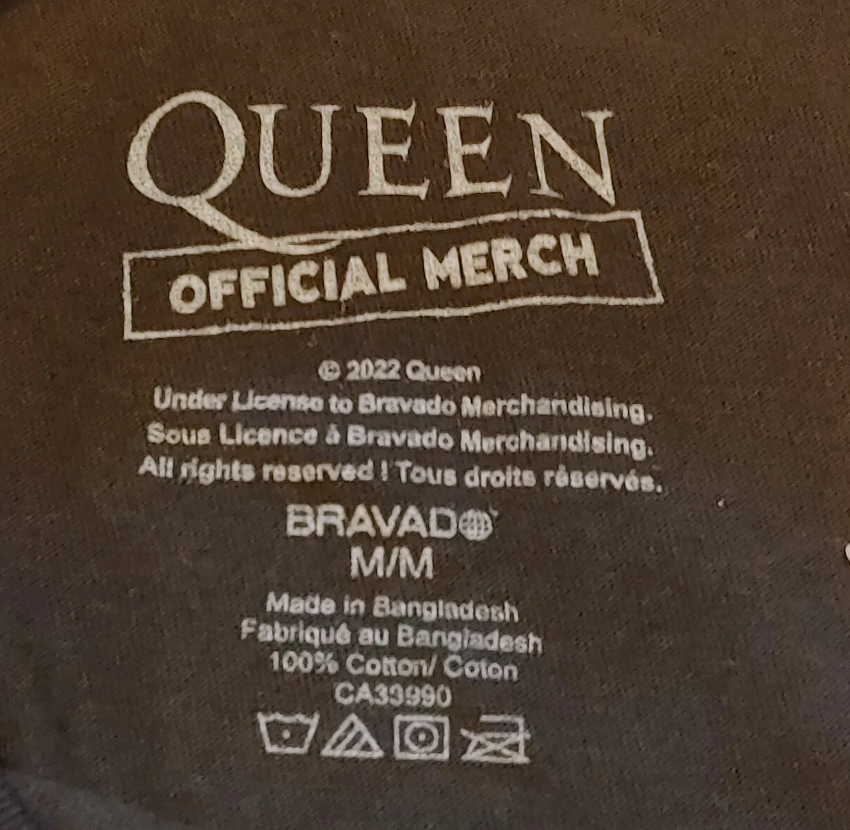 Queen Official Merch T-Shirt - Size M image indicator(4)
