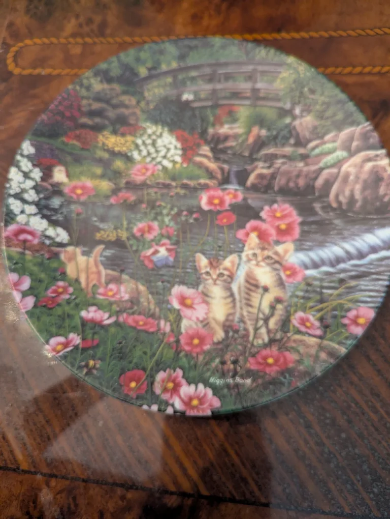 Knowles "Nine Lives" Collector Plate thumbnail