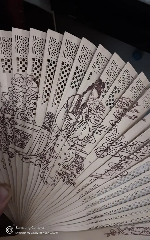 Vintage Hand Fan with Asian Design image indicator(3)