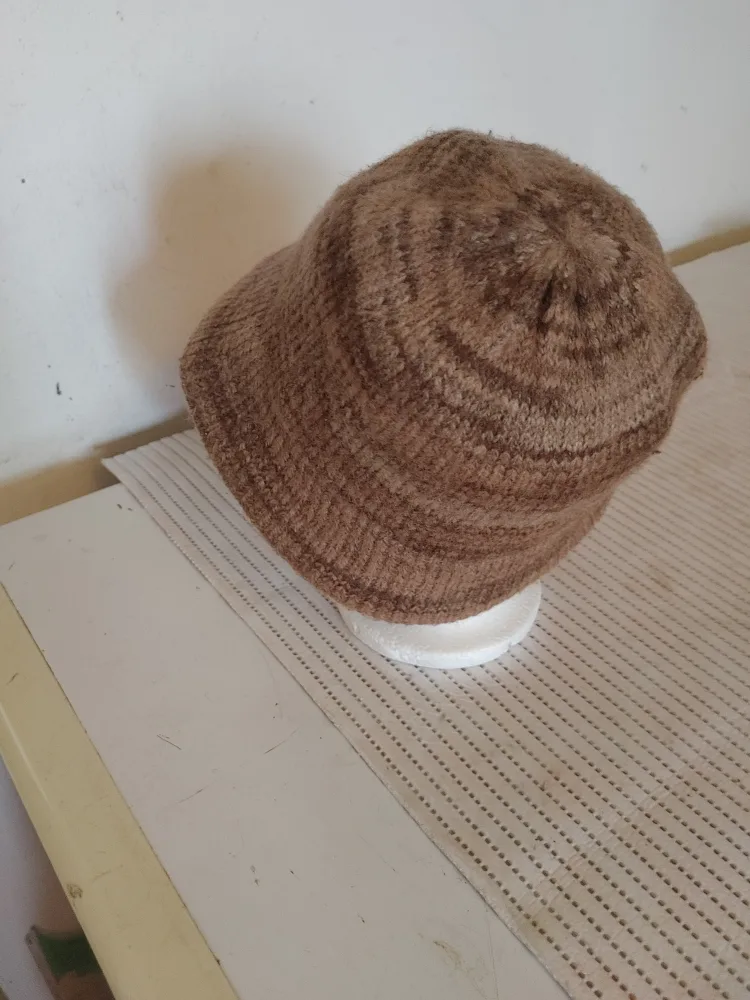 Liz Claiborne Brown Knit Hat image indicator(2)