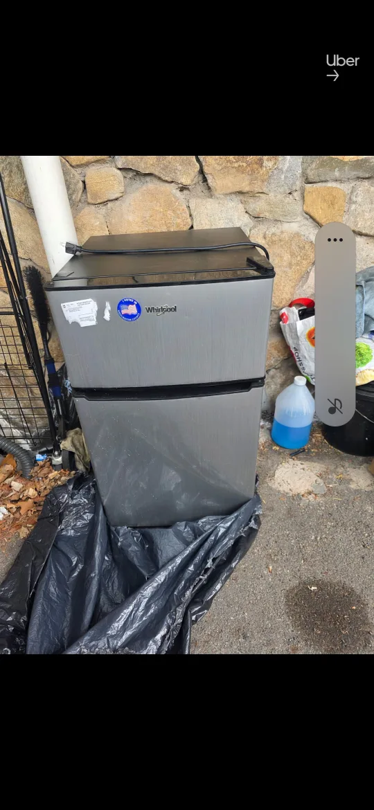 Whirlpool Mini Fridge image indicator(2)