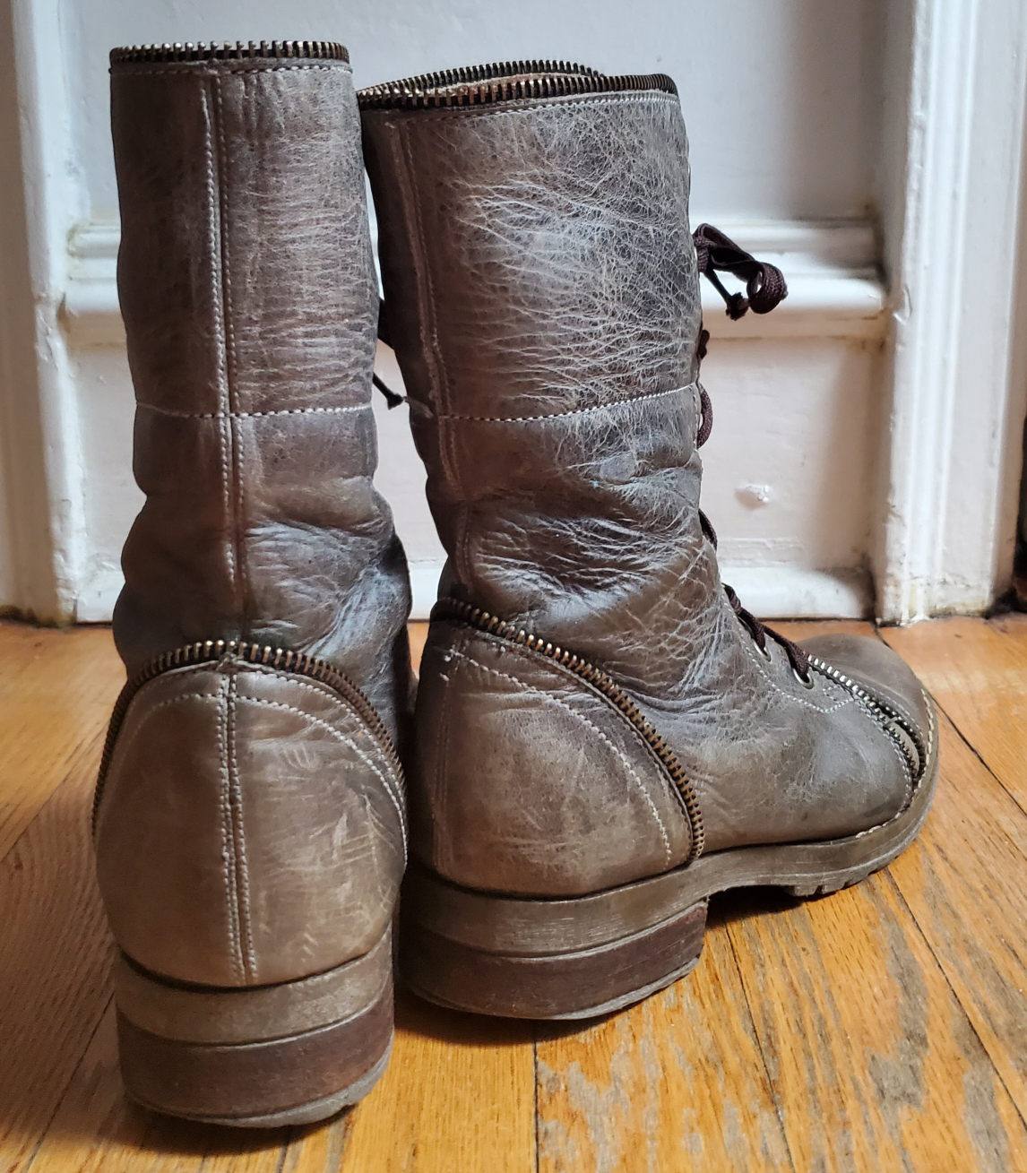 Italian Leather Lace-Up Boots with a twist - photo 4