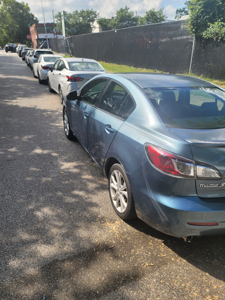 Used Mazda 3 Sedan - Blue - photo 5