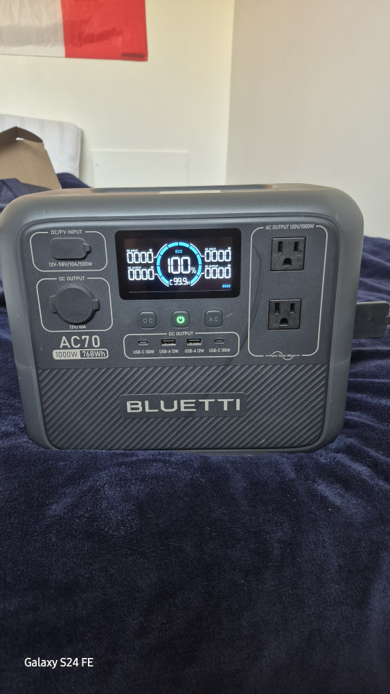 Bluetti AC70 Portable Power Station - 1000W/768Wh