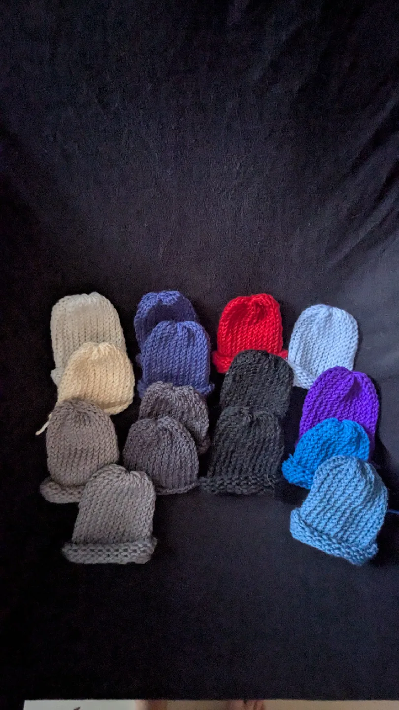 Handmade Baby Hats - Assorted Colours image indicator(4)