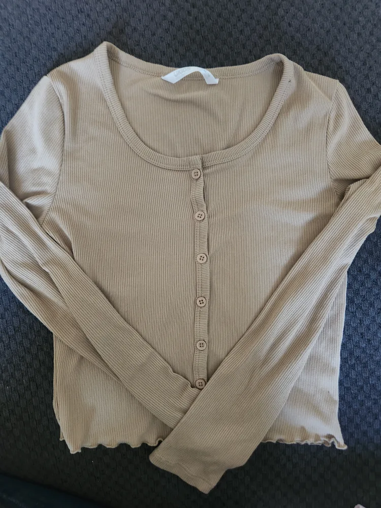 Zara Girls' Ribbed Tops & Skirt - Size 10-12 image indicator(2)