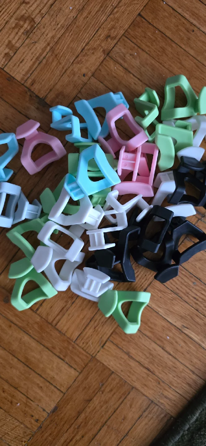 22 for $10 New HOUSE DAY Closet Organizer Hanger Connectors image indicator(6)