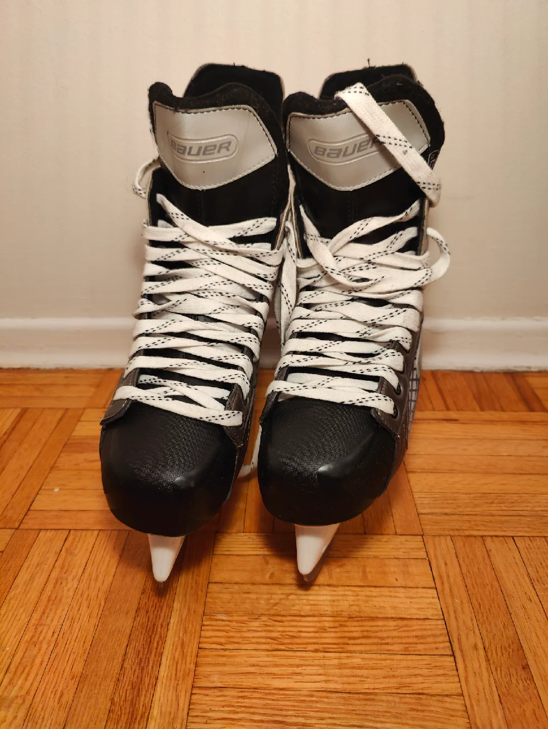 Bauer Vapor X3.5 Ice Hockey Skates 10.5 US image indicator(2)