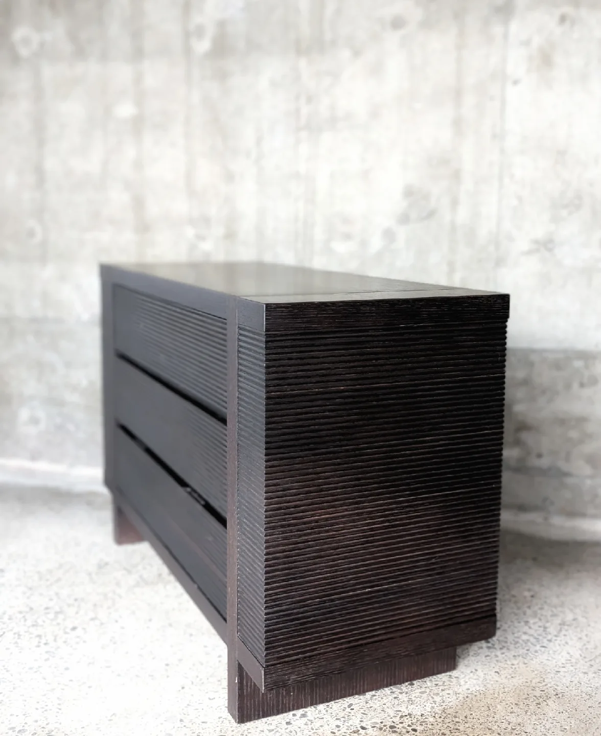 modern dressers/oversized nightstands/credenza/sideboard image indicator(4)