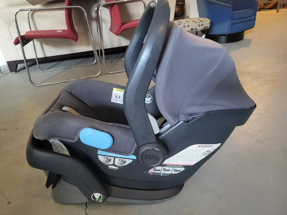 UPPAbaby MESA Infant Car Seat image indicator(2)