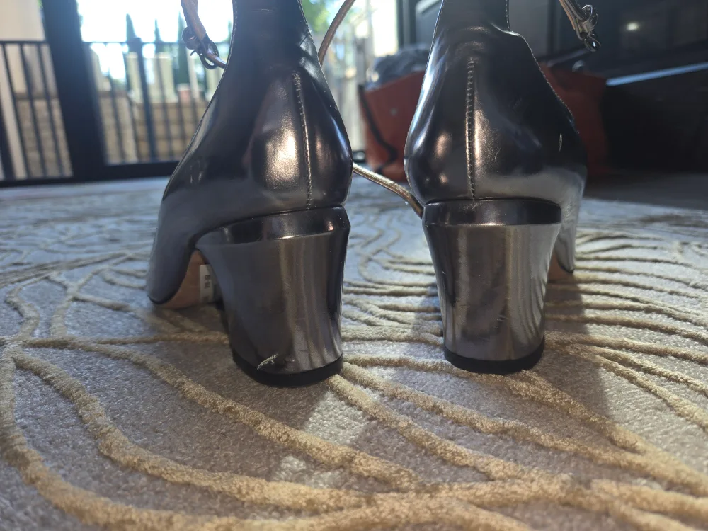 Valentino Garavani Silver Heels image indicator(5)